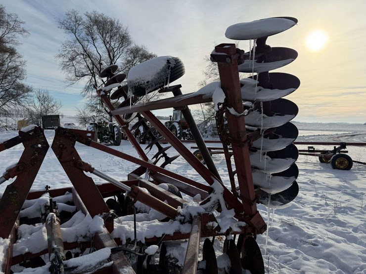 international-490-image-15