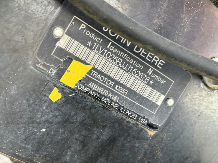 john-deere-1025r-image-2