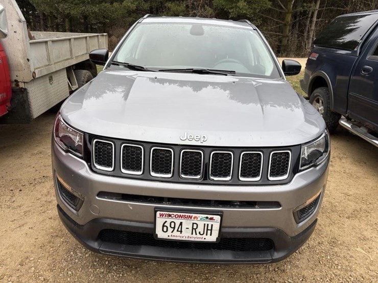 jeep-compass-sport-image-2