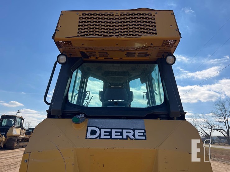 2015-deere-550k-lgp-image-26