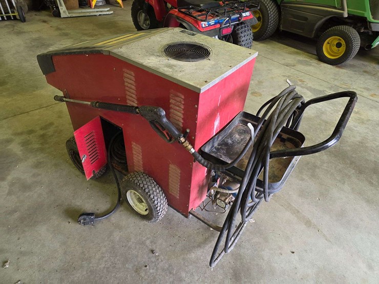 r+d-fountain-industries-co-hot-water-pressure-washer,-220v-with-cord,-hose-and-wand,-up-to-180-degre-image-8