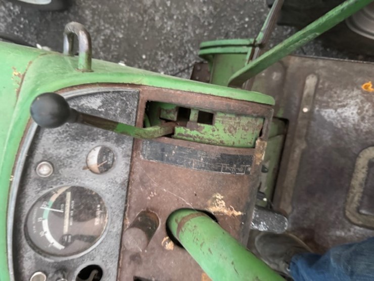 john-deere-4020-image-22