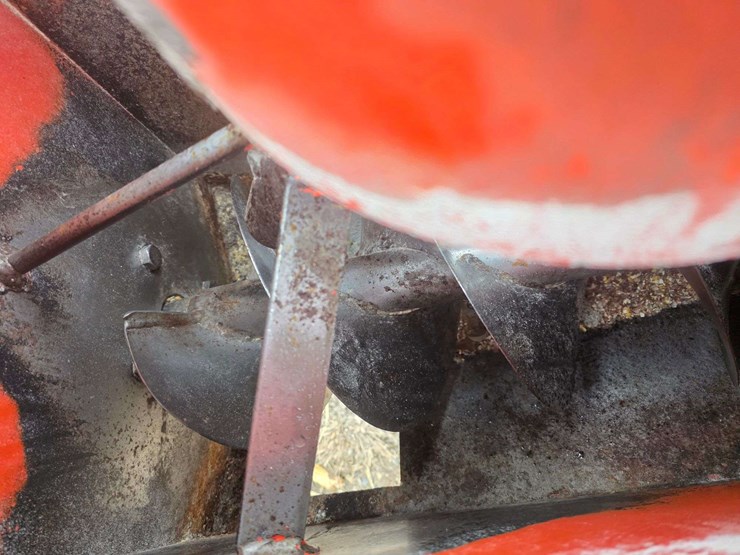 brandt-1070-auger,-10”-x-70’,-hydraulic-lift,-hydraulic-driven-single-auger-swing-hopper,-540-pto-image-24