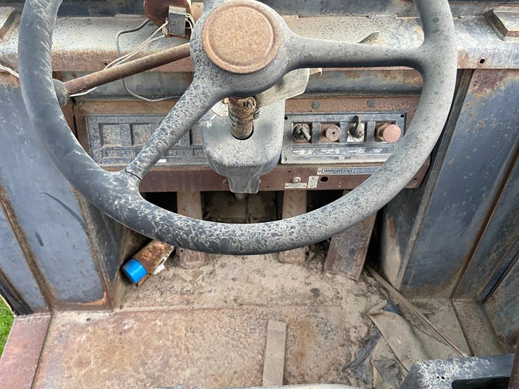 #1701-•-1970-case-24c-wheel-loader-image-7