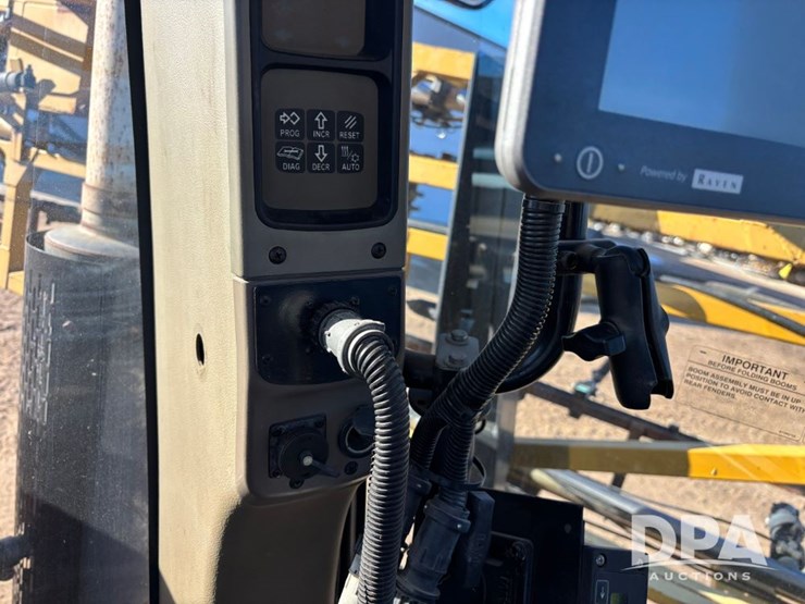 case-ih-titan-3020-image-117