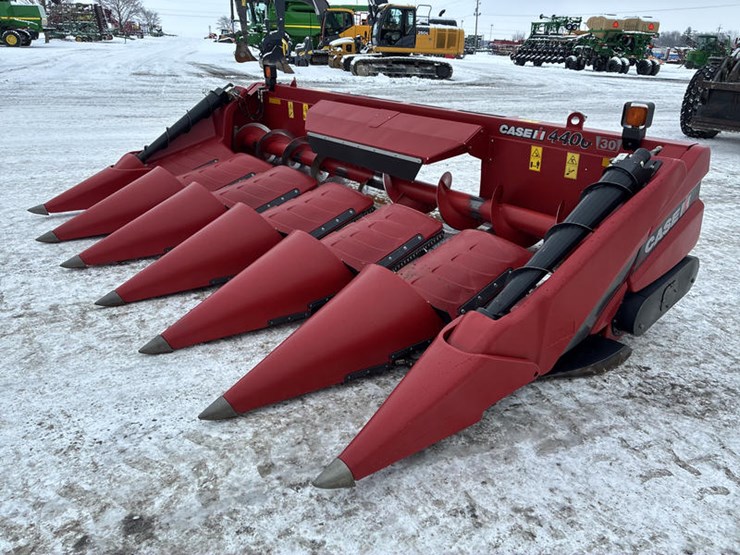 case-ih-4406-image-3