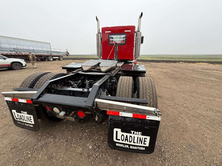 2001-kenworth-t800-image-10