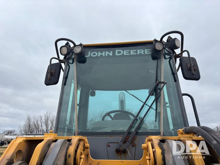 2007-deere-444j-image-27