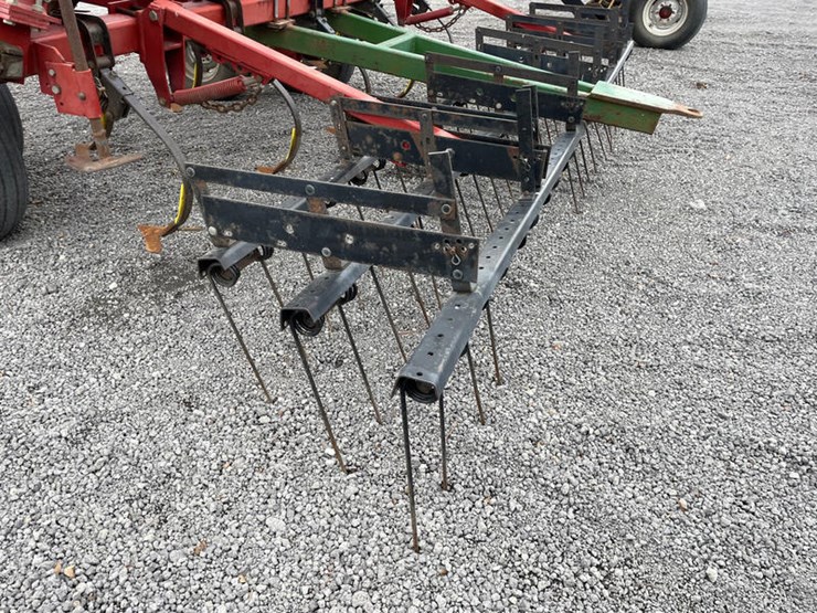 case-ih-4300-image-6