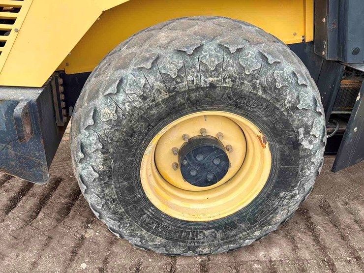 bomag-bw213-image-11