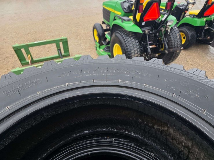 john-deere-5.5-image-4