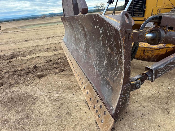 caterpillar-d6t-lgp-image-19