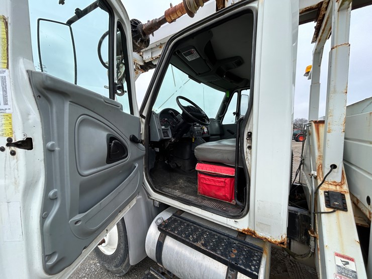 international-durastar-4300-image-16