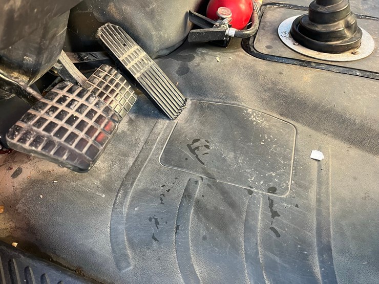 05-freightliner,-m2,-20’johnny-gregory-dump-grain-body,-5’-sides,-image-22