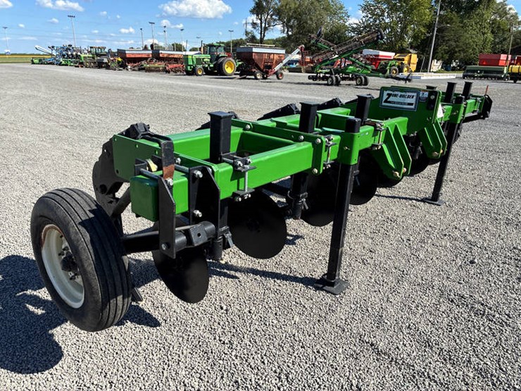 #113973-•-unverferth-7x-zone-builder-ripper-#a41470499-image-1