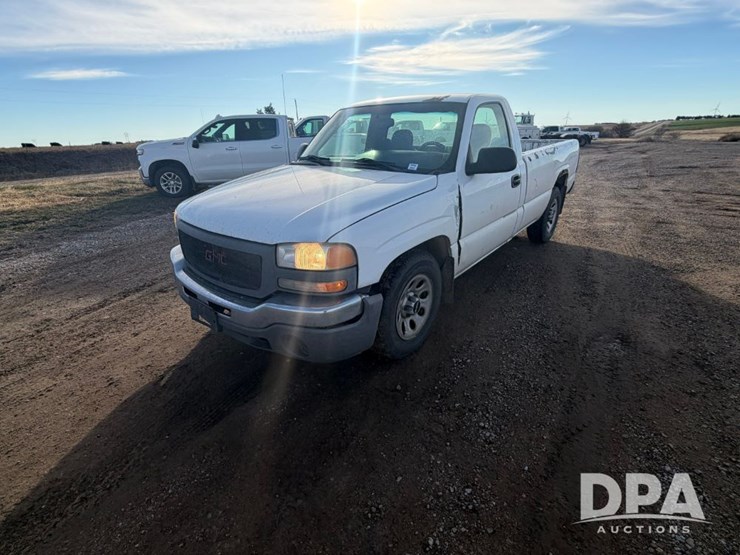2007-gmc-sierra-1500-image-1