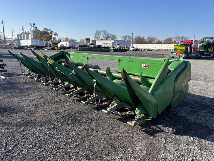 john-deere-608c-image-3