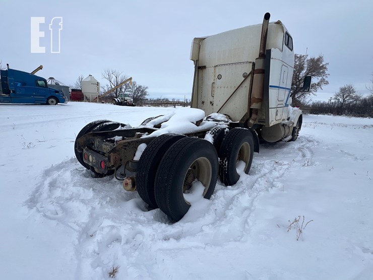 1996-kenworth-t600-image-5