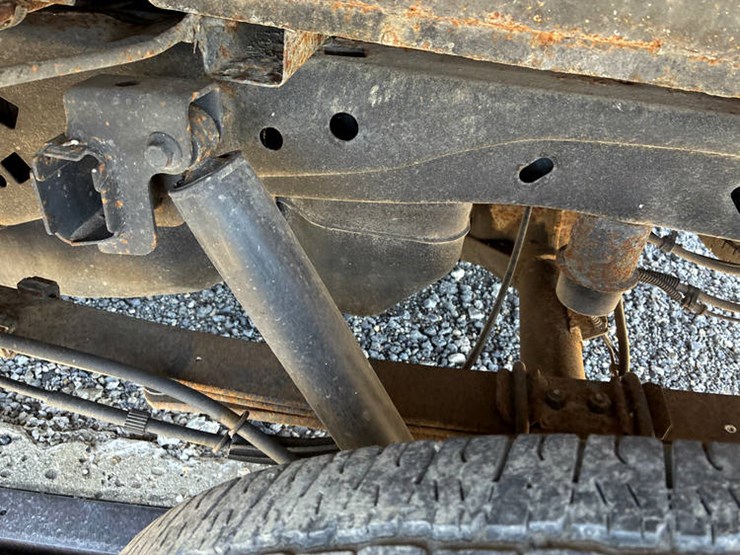 2010-ford-f150-xlt-image-29