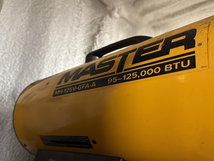 #168-•-contents-of-shelf-one-and-two*-image-4