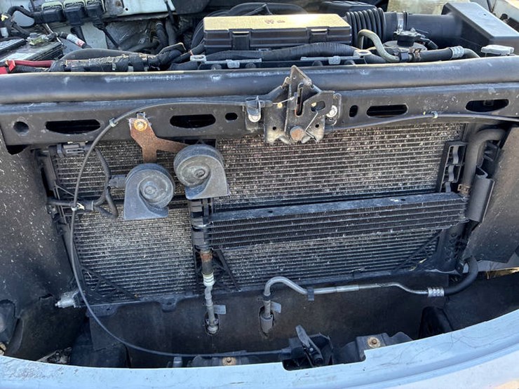 2010-ford-f150-xlt-image-46