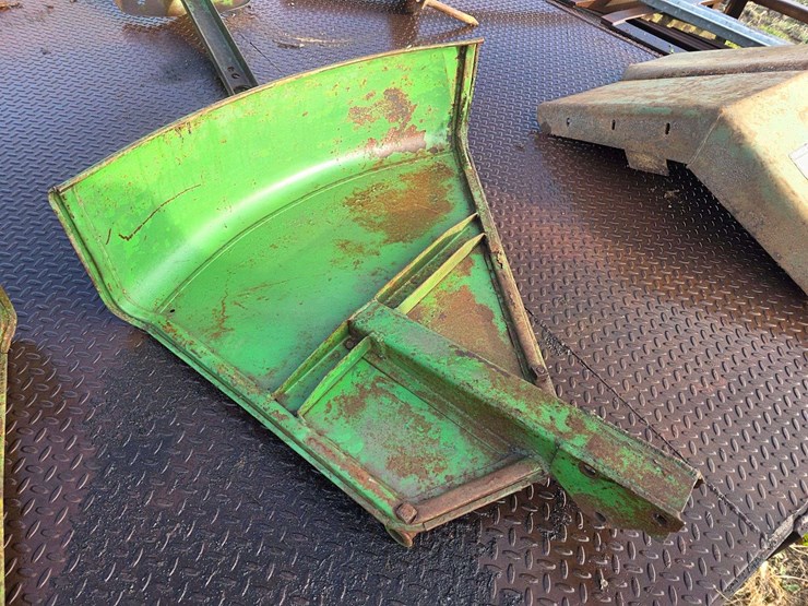 2-cylinder-john-deere-fenders-image-12