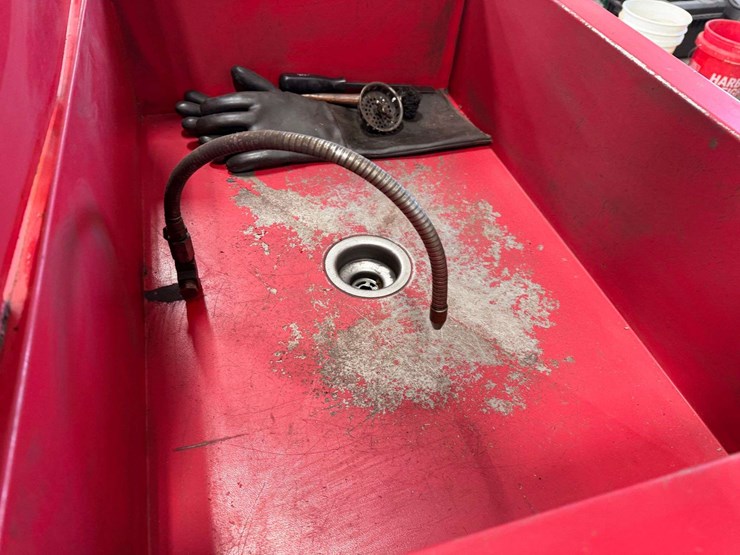 snap-on-parts-washer-in-working-condition-image-7