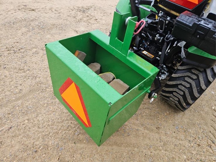 john-deere-1025-image-15