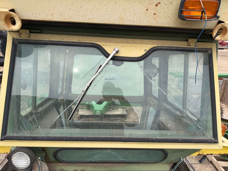 john-deere-4020-image-6