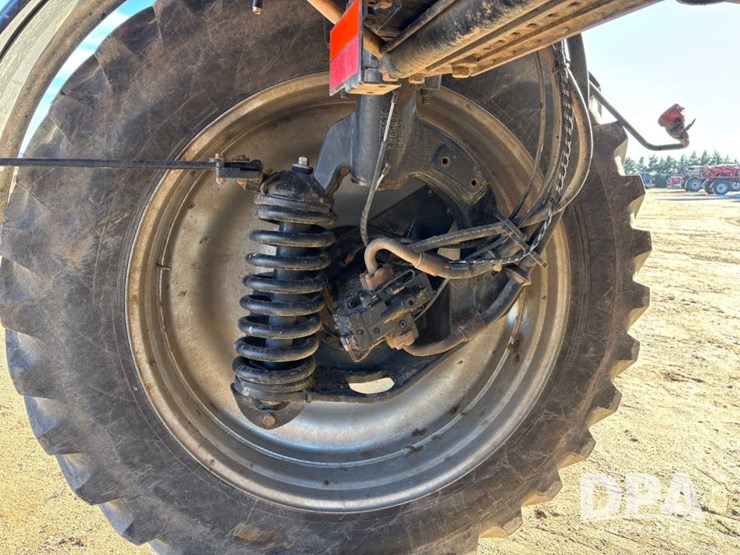 case-ih-patriot-4440-image-52