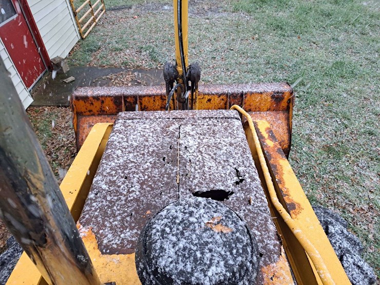 1999-deere-410e-image-32