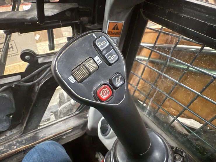 case-tv370b-image-29