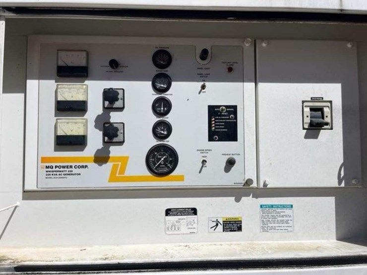 whisperwatt-220-diesel-powered-generator-image-8