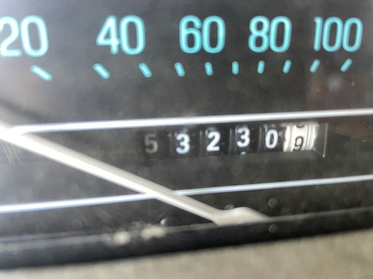 #1200-•-1986-ford-crown-victoria-**recommend-trailering**-(has-mn-title)-image-35