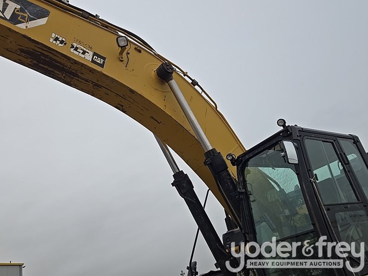 2012-caterpillar-349el-image-41