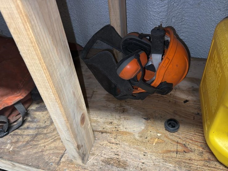 #171-•-contents-of-shelf-5*-image-10