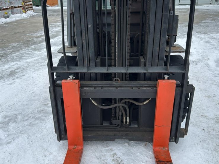 toyota-7fgu32-image-13