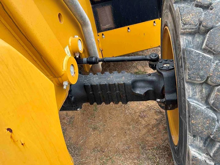 caterpillar-tl1055d-image-19