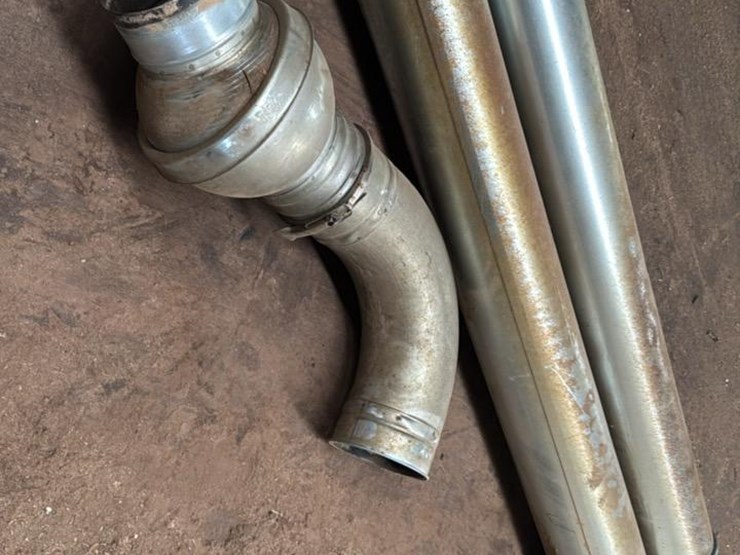 #153-•-blower-pipe-image-1