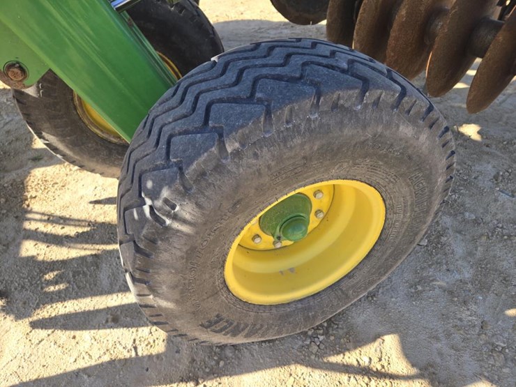 john-deere-2623vt-image-8