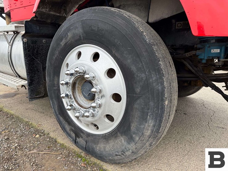 2004-kenworth-t800-image-58