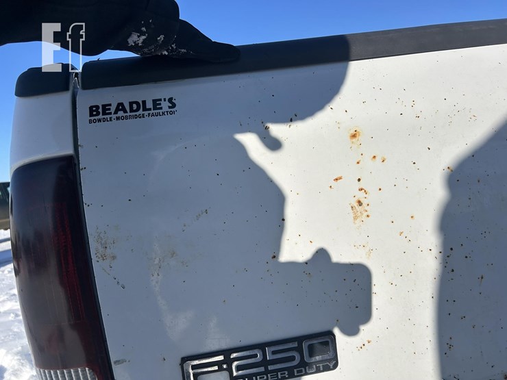 2003-ford-f350-xlt-image-28