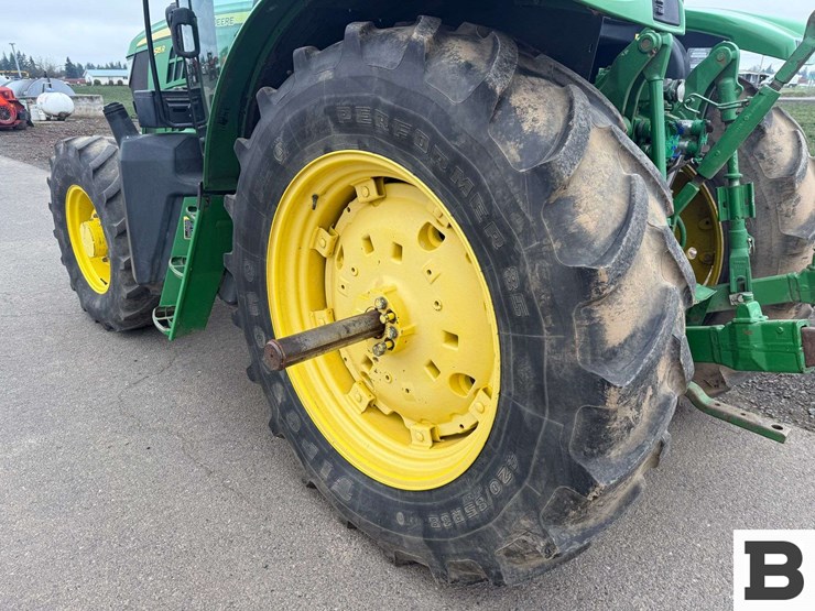 2012-john-deere-6115r-image-30