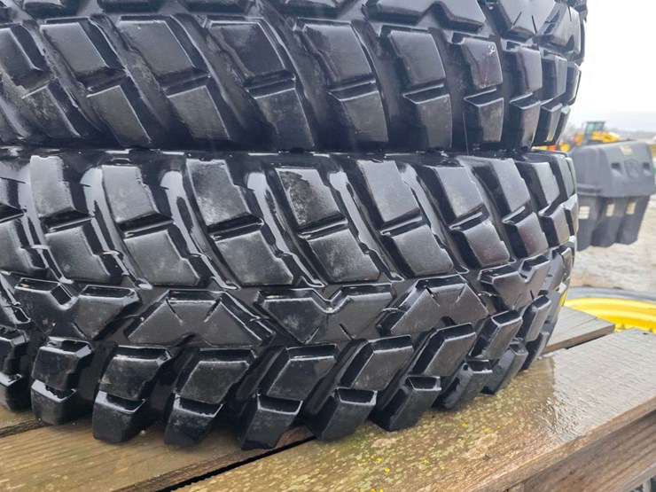 john-deere-5.5-image-10