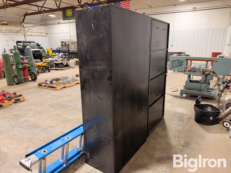 performax-storage-cabinets-w/-ladder-image-5