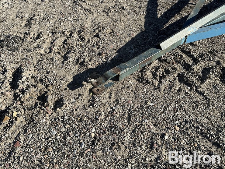 duo-lift-gated-pipe-trailer-image-9