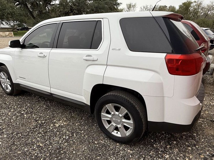 gmc-terrain-sle-image-4