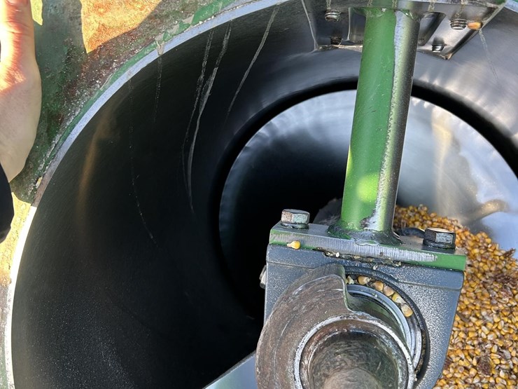 2010-parker-1348-image-51