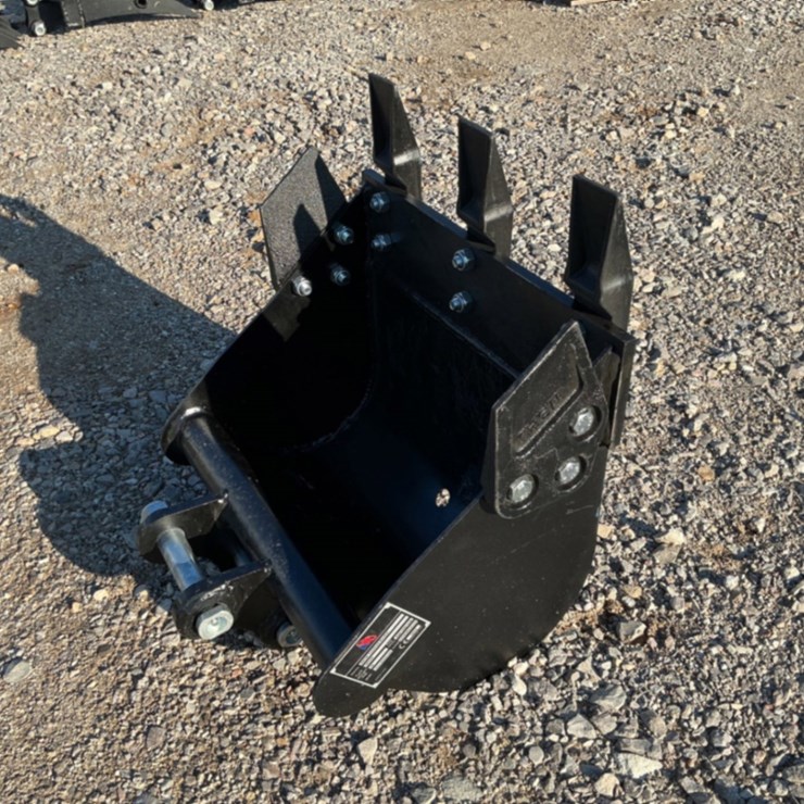 TOOTHED BUCKET FOR MINI EXCAVATOR