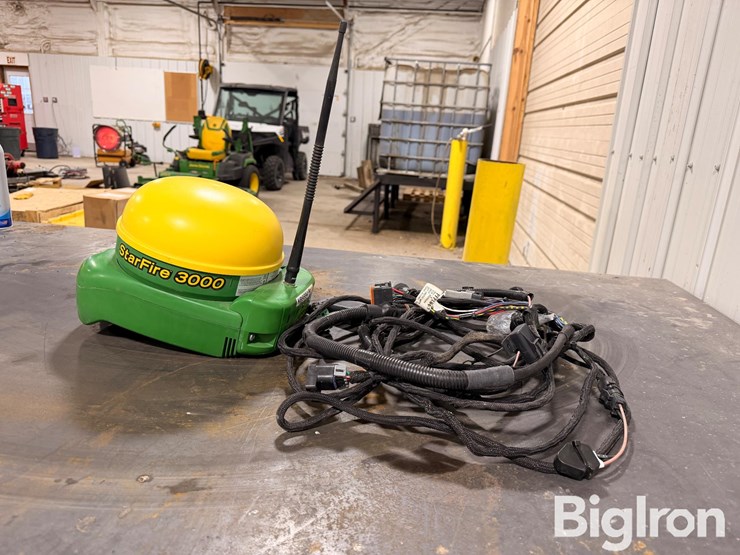 2022-john-deere-starfire-3000-image-3